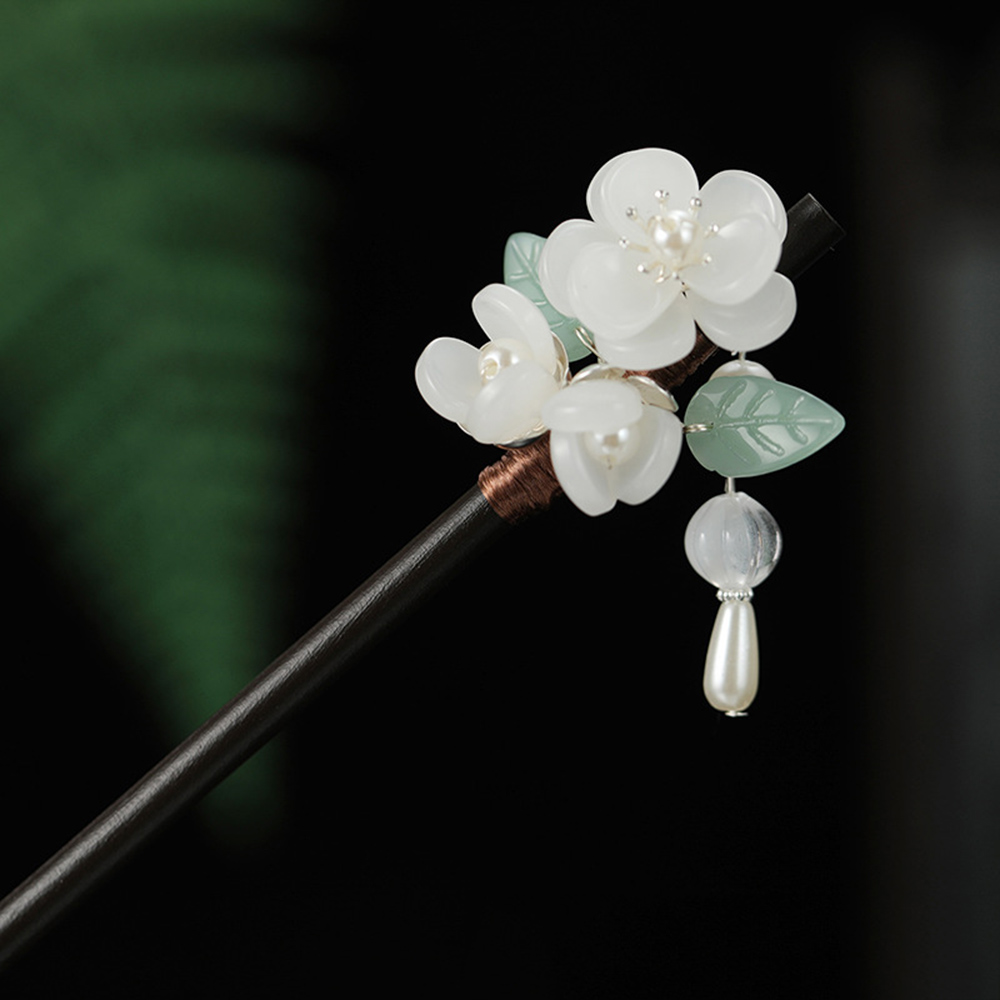 Supply Florist - ปิ่นปักผมลายดอกไม้สไตล์ย้อนยุค ไม้จันทน์ ปิ่นปักผมประดับพู่ สำหรับชุดฮั่นฝู คอสเพลย์ ชุดกี่เพ้าจีน